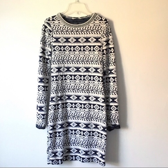 ONLY Geometrical Aztec Print Long Sleeve Chain Neckline Jersey Dress Size Small - Picture 4 of 9